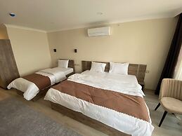 Rena Grand Residence & Suite