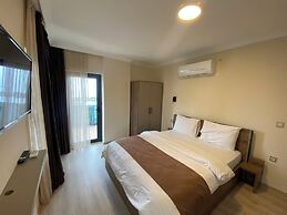 Rena Grand Residence & Suite