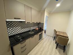 Rena Grand Residence & Suite