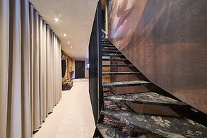 NANI – Mountain Chalet