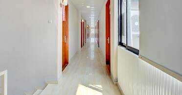 Collection O Gambir Near Masjid Istiqlal Formerly Aleander Hotel