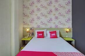 Collection O Gambir Near Masjid Istiqlal Formerly Aleander Hotel