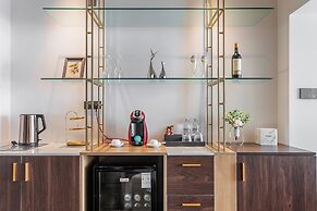 Hotel high sky view hotel