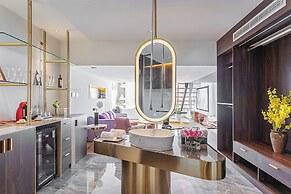 Hotel high sky view hotel