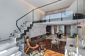 Hotel high sky view hotel