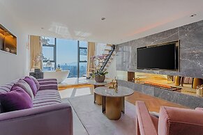 Hotel high sky view hotel