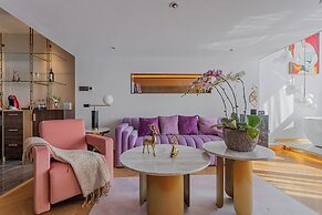 Hotel high sky view hotel