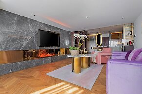 Hotel high sky view hotel