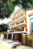 BedChambers Service Apartments Sector 38