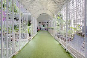 Hotel O Gambir Near Juanda Station Formerly Bunga Dahlia