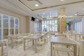 Hotel O Gambir Near Juanda Station Formerly Bunga Dahlia