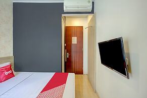 Hotel O Gambir Near Juanda Station Formerly Bunga Dahlia