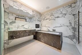 Mayfair Mansions