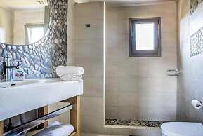 Villa Pomegranate Tree