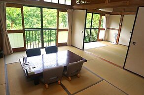 YUSUKAWA GUESTHOUSE COCCORON