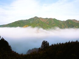 YUSUKAWA GUESTHOUSE COCCORON