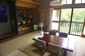 YUSUKAWA GUESTHOUSE COCCORON