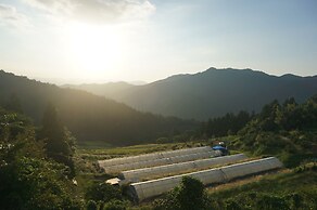 YUSUKAWA GUESTHOUSE COCCORON