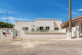 3877 Dalie - Monolocale by Barbarhouse