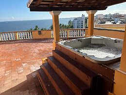 The Penthouse Waterfronts