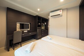 New Nordic Atrium by Apartwell