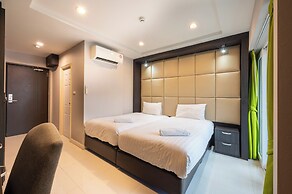 New Nordic Atrium by Apartwell