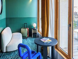 Tribe Paris Clichy