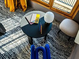 Tribe Paris Clichy