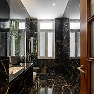 Kolonaki Chic Haven - A Downtown Retreat