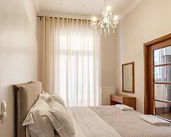 Kolonaki Chic Haven - A Downtown Retreat