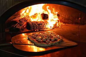 1 Bed 17th Century Stone Cottage in Rural Devon
