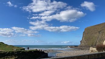1 Bed 17th Century Stone Cottage in Rural Devon