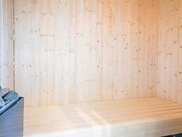 8 Person Holiday Home in Tarm