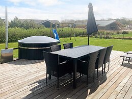 5 Star Holiday Home in Tarm