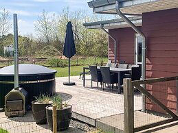 5 Star Holiday Home in Tarm