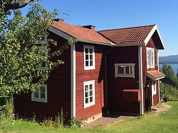 6 Person Holiday Home in Siljansnas