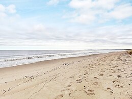 8 Person Holiday Home in Yngsjo-by Traum