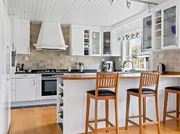 12 Person Holiday Home in Nosund-by Traum