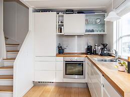 6 Person Holiday Home in Ebeltoft