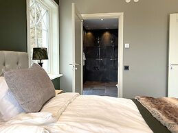 8 Person Holiday Home in Uddevalla-by Traum