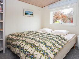 8 Person Holiday Home in Grenaa