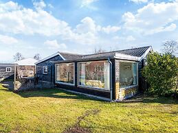 8 Person Holiday Home in Grenaa