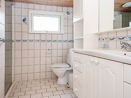 8 Person Holiday Home in Grenaa