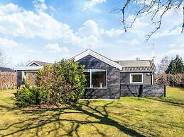 8 Person Holiday Home in Grenaa