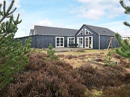 22 Person Holiday Home in Blavand