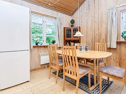 6 Person Holiday Home in Glesborg-by Traum