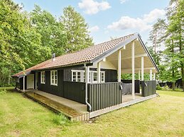 6 Person Holiday Home in Glesborg-by Traum