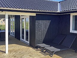 10 Person Holiday Home in Idestrup