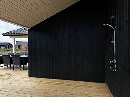 10 Person Holiday Home in Idestrup