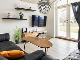 10 Person Holiday Home in Idestrup